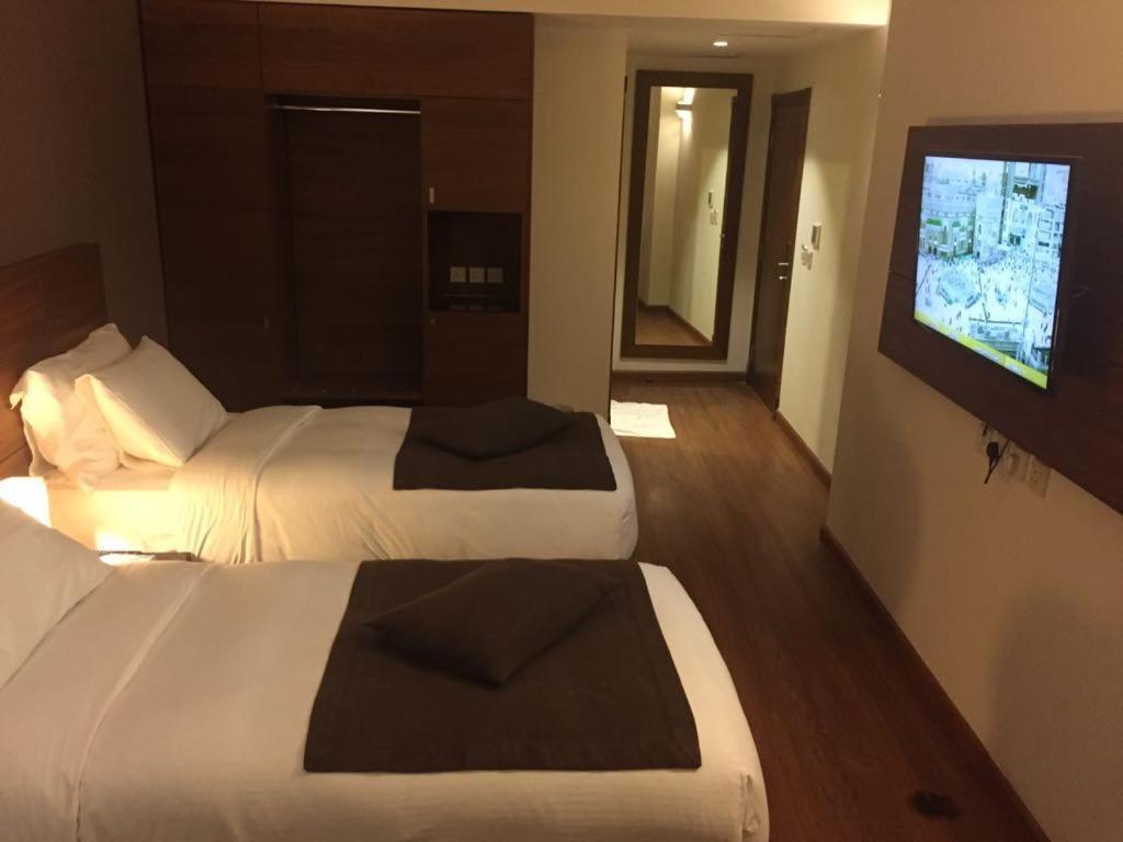 Al Thuria Grand Hotel